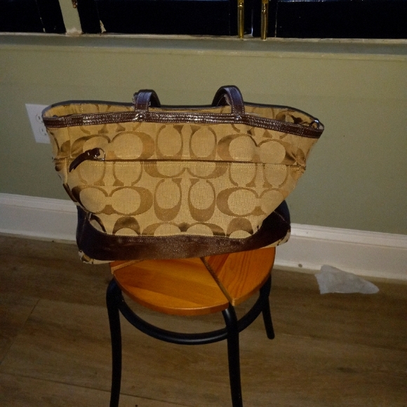 Authenticated Coach travel bag large luggage bag - Picture 8 of 10